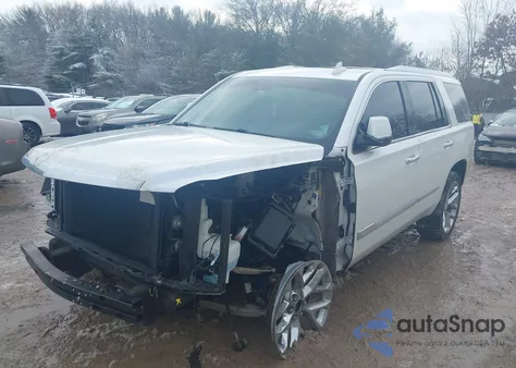 2016 Cadillac Escalade Luxury Collection z USA, uszkodzony, nr VIN 1GYS4BKJ7GR178082